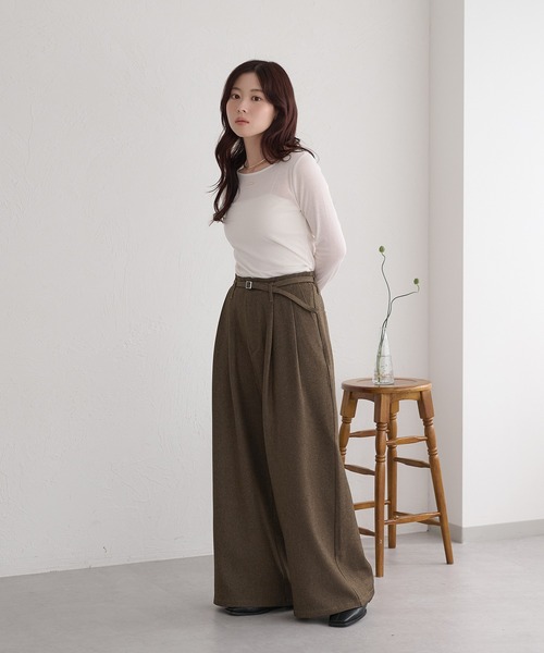 raffime（ラフィミー）の「【Raffime】【セットアップ可能】ウエストデザイン２タックワイドスラックス（スラックス・レディース・グレー/アイボリー/ライトグレー/ダークブラウン/グレー系その他/ホワイト系その他・MEDIUM/SMALL/LARGE）」の9枚目の写真