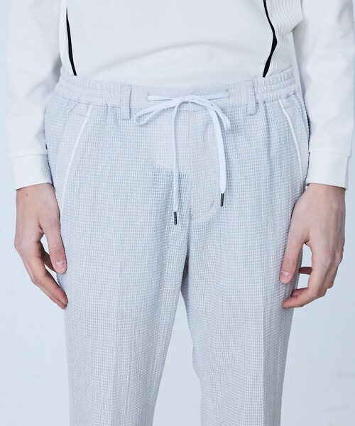 5351 POUR LES HOMMES（ゴーサンゴーイチプールオム）の「【セットアップ対応】ワッシャー メッシュ スラックス（スラックス・メンズ・ライトグレー/チャコールグレー/ブラック・46/44/50/48）」の22枚目の写真
