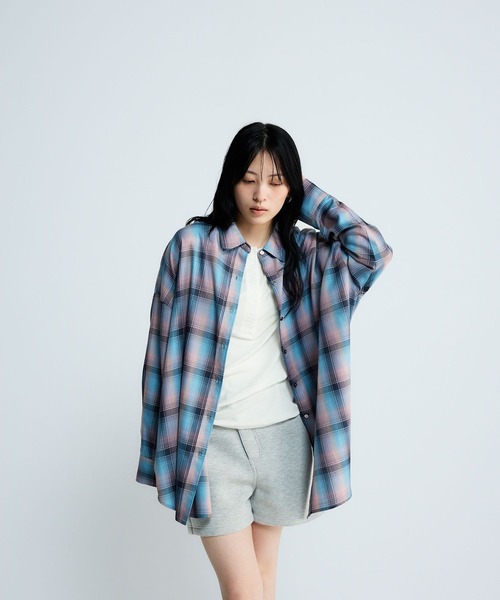 JEANASIS（ジーナシス）の「ダンボールショートパンツ/638842（スウェットパンツ・レディース・グレー/ブラック・SMALL/MEDIUM）」の5枚目の写真