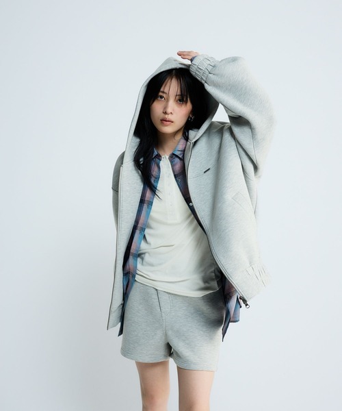 JEANASIS（ジーナシス）の「ダンボールショートパンツ/638842（スウェットパンツ・レディース・グレー/ブラック・SMALL/MEDIUM）」の6枚目の写真