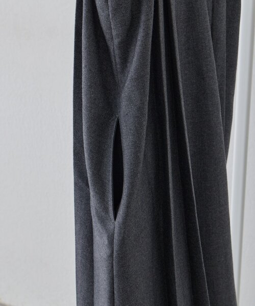 CIAOPANIC TYPY（チャオパニックティピー）の「【KIDS】【フォーマル・セレモニー】BIGカラー襟プリーツワンピースセット（ワンピース・キッズ・グレー・SMALL/MEDIUM）」の8枚目の写真