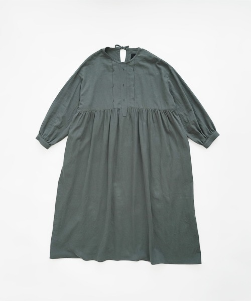 オオカミとフクロウ（オオカミとフクロウ）の「オオカミと虹の始まりと白綿と“ワンピース”（ワンピース・レディース・ダークグリーン/ブラック・FREE）」の20枚目の写真