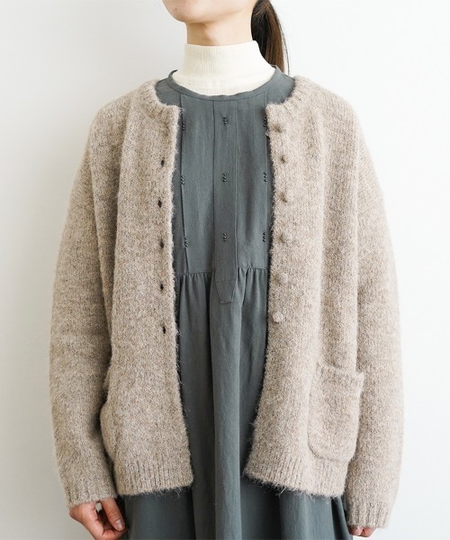 オオカミとフクロウ（オオカミとフクロウ）の「オオカミと虹の始まりと白綿と“ワンピース”（ワンピース・レディース・ダークグリーン/ブラック・FREE）」の17枚目の写真