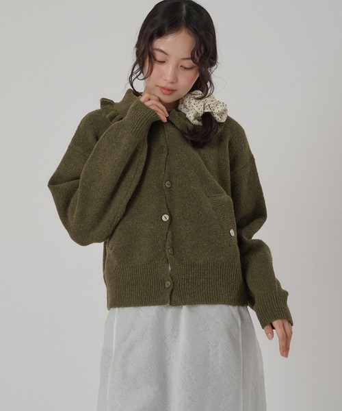 MUHET(ミュエータ)の「wave button frill knit cardigan / ウェーブボタンフリルニットカーディガン(カーディガン/ボレロ・レディース・ネイビー/チャコールグレー/カーキ・FREE)」の17枚目の写真