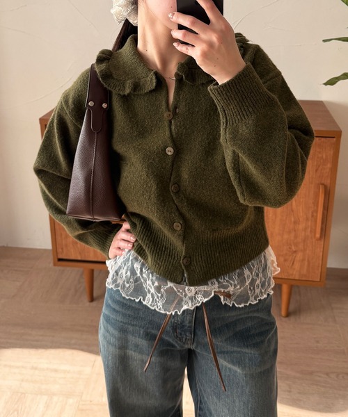 MUHET(ミュエータ)の「wave button frill knit cardigan / ウェーブボタンフリルニットカーディガン(カーディガン/ボレロ・レディース・ネイビー/チャコールグレー/カーキ・FREE)」の15枚目の写真