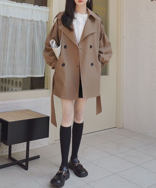 Mejoul(メジュール)の「【26年春夏新作】ボリュームスリーブバックプリーツミドル丈トレンチコート(トレンチコート・レディース・ブラック/アイボリー/ブラウン・F)」の5枚目の写真