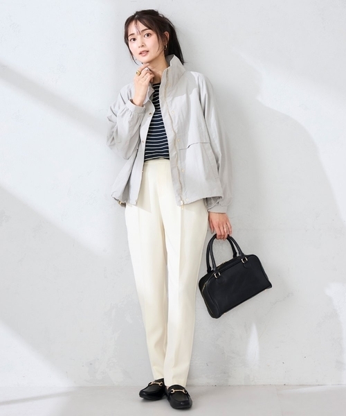 a.v.v（アーヴェヴェ）の「ナイロンワッシャーブルゾン（マウンテンパーカー・レディース・ライトグレー/ベージュ・38/40/36）」の21枚目の写真