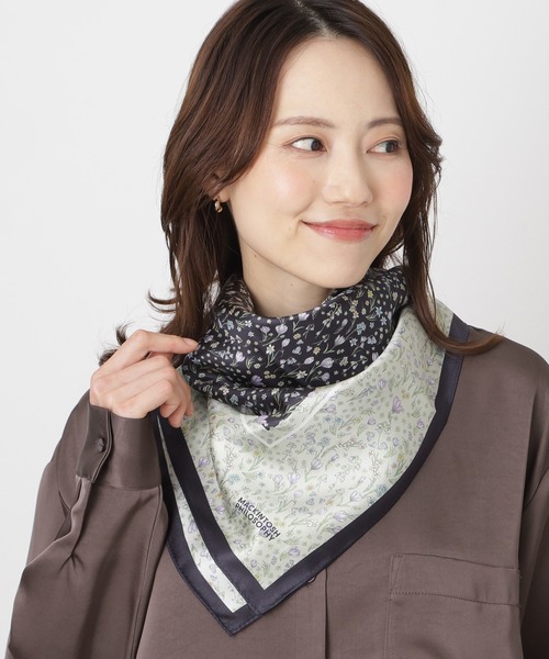 MACKINTOSH PHILOSOPHY（ﾏｯｷﾝﾄｯｼｭ ﾌｨﾛｿﾌｨｰ）の「日本製 スカーフ シルク100％ フラワー 88*88（バンダナ/スカーフ・レディース・ベージュ/ミント/ネイビー・FREE）」の10枚目の写真