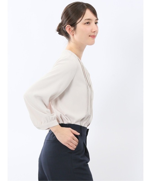 m.f.editorial（エムエフエディトリアル）の「【ストレッチ】m.f.エディトリアル レディース ピンタック 8分袖 プルオーバー ブラウス（シャツ/ブラウス・レディース・ホワイト/ベージュ/ネイビー/ピンク系その他・MEDIUM/LARGE）」の21枚目の写真
