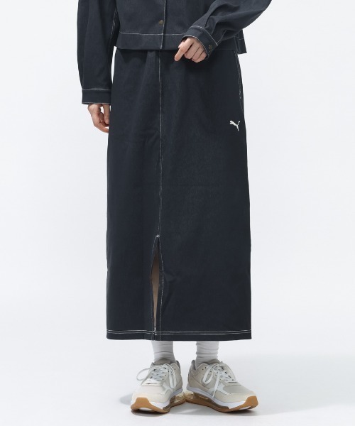 PUMA（プーマ）の「プーマ PUMA ESS ELEVATED デニムライク スカート（スカート・レディース・ネイビー/ブラック・S/M/L/XL）」の2枚目の写真