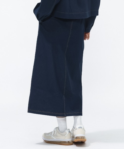 PUMA(プーマ)の「プーマ PUMA ESS ELEVATED デニムライク スカート(デニムスカート・レディース・ネイビー/ブラック・S/M/L/XL)」の13枚目の写真