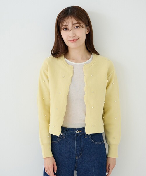 Jayro(ジャイロ)の「パール付きスカラップカーディガン(カーディガン/ボレロ・レディース・ホワイト系その他2/ネイビー/イエロー・M)」の5枚目の写真