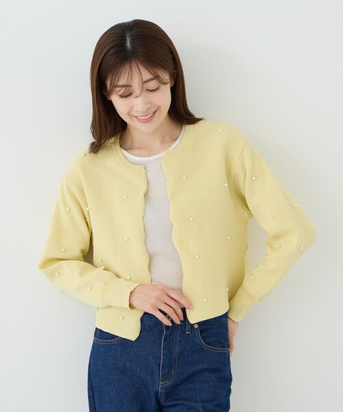 Jayro(ジャイロ)の「パール付きスカラップカーディガン(カーディガン/ボレロ・レディース・ホワイト系その他2/ネイビー/イエロー・M)」の6枚目の写真