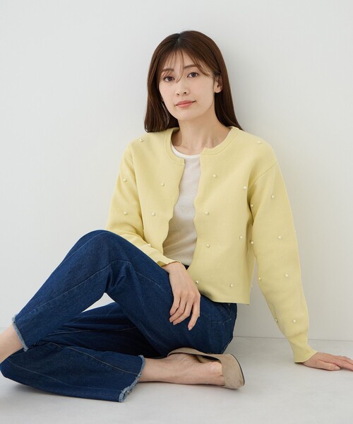 Jayro(ジャイロ)の「パール付きスカラップカーディガン(カーディガン/ボレロ・レディース・ホワイト系その他2/ネイビー/イエロー・M)」の9枚目の写真