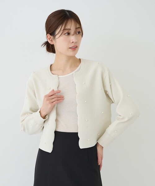 Jayro(ジャイロ)の「パール付きスカラップカーディガン(カーディガン/ボレロ・レディース・ホワイト系その他2/ネイビー/イエロー・M)」の16枚目の写真