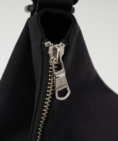 russet(ラシット)の「コーデュラナイロン2WAYリュックサック(バックパック/リュック・レディース・ブラック/グレー系その他・FREE)」の10枚目の写真