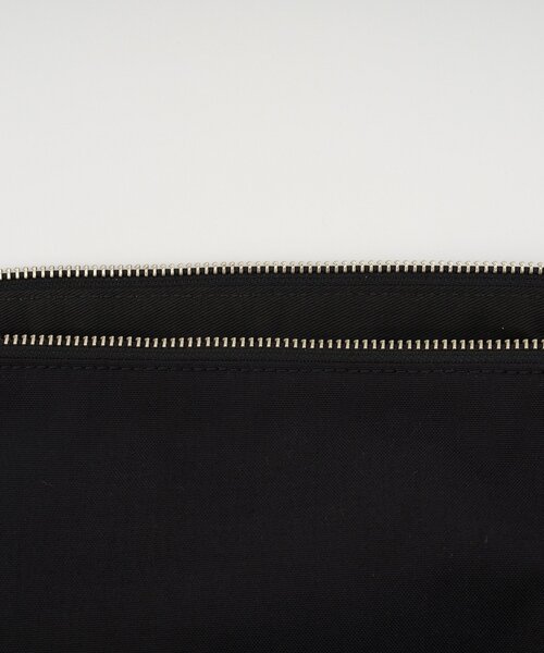 russet(ラシット)の「コーデュラナイロン2WAYリュックサック(バックパック/リュック・レディース・ブラック/グレー系その他・FREE)」の11枚目の写真