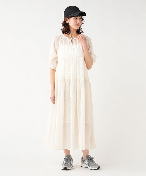 BEAMS HEART（ビームスハート）の「ワッシャー ティアードワンピース（ワンピース・レディース・ホワイト/レッド/ブラウン/ブラック・FREE）」の2枚目の写真