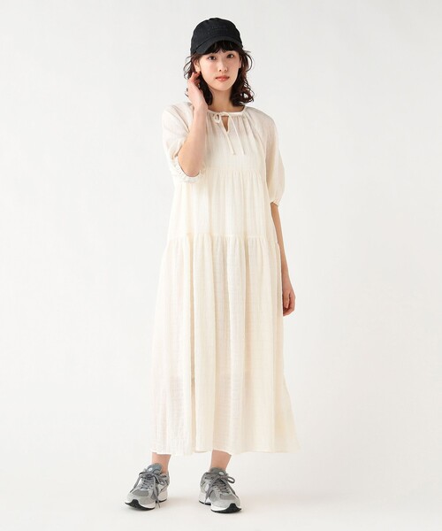 BEAMS HEART（ビームスハート）の「ワッシャー ティアードワンピース（ワンピース・レディース・ホワイト/レッド/ブラウン/ブラック・FREE）」の7枚目の写真