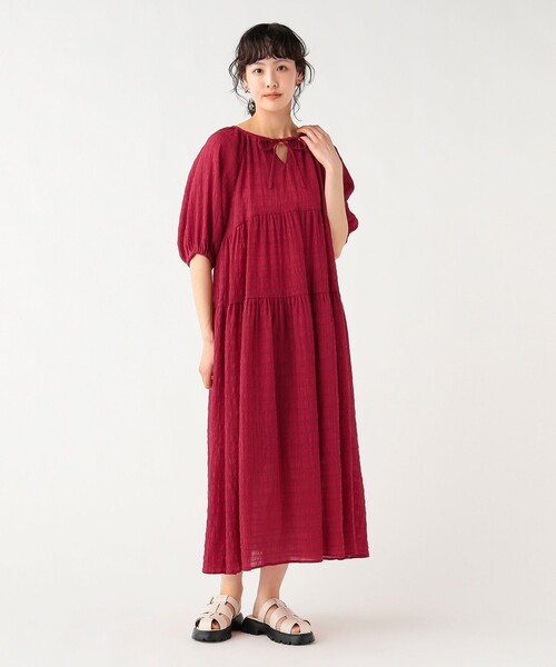 BEAMS HEART（ビームスハート）の「ワッシャー ティアードワンピース（ワンピース・レディース・ホワイト/レッド/ブラウン/ブラック・FREE）」の11枚目の写真