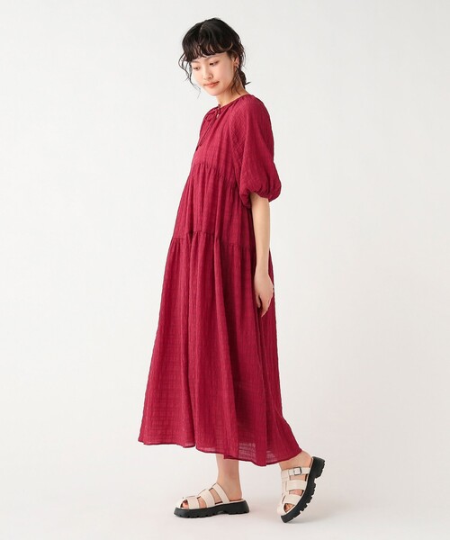 BEAMS HEART（ビームスハート）の「ワッシャー ティアードワンピース（ワンピース・レディース・ホワイト/レッド/ブラウン/ブラック・FREE）」の13枚目の写真