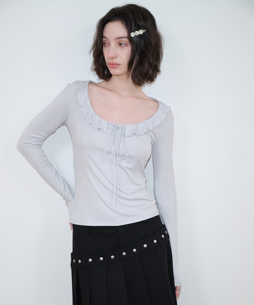 SOLWEIGE(ソルヴェイグ)の「【SOLWEIGE】フリルネック フロントリボン ロングスリーブTシャツ(Tシャツ/カットソー・レディース・ライトグレー・S/M/L)」の10枚目の写真