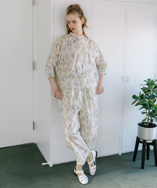 POU DOU DOU（プードゥドゥ）の「ダンシングフラワードルマンブラウス（シャツ/ブラウス・レディース・キナリ/ブルー・3）」の6枚目の写真