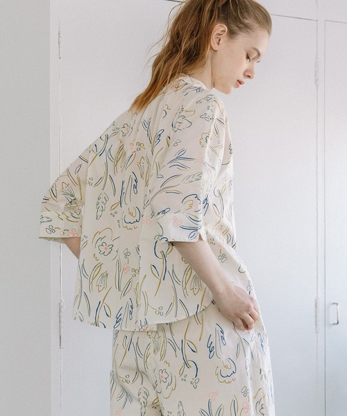 POU DOU DOU（プードゥドゥ）の「ダンシングフラワードルマンブラウス（シャツ/ブラウス・レディース・キナリ/ブルー・3）」の8枚目の写真