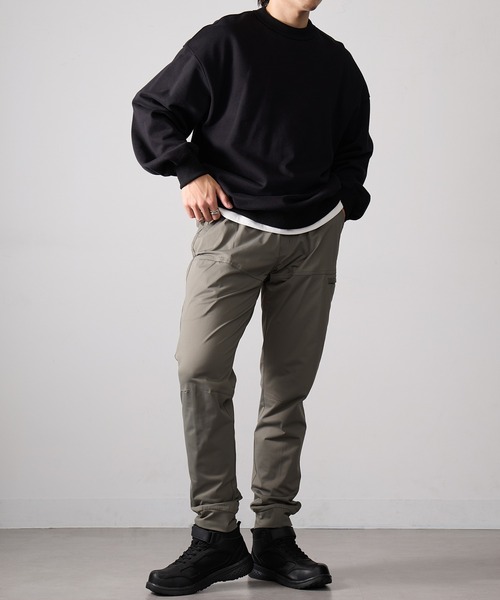 FORECAST(フォーキャスト)の「【FORECAST】ユーティリティ ノヴァストレッチ テックジョガーパンツ 6895(カーゴパンツ・メンズ・ブラック/グリーン・LL/L)」の8枚目の写真