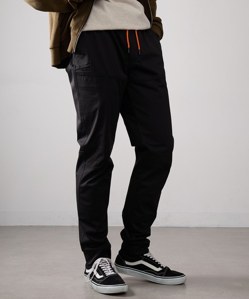 FORECAST(フォーキャスト)の「【FORECAST】ユーティリティ ノヴァストレッチ テックジョガーパンツ 6895(カーゴパンツ・メンズ・ブラック/グリーン・LL/L)」の21枚目の写真