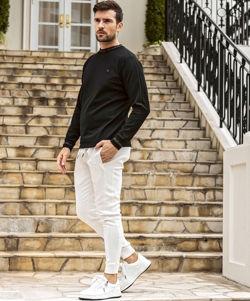 1PIU1UGUALE3  RELAX （ウノピゥウノウグァーレトレ リラックス）の「1PIU1UGUALE3 RELAX(ウノピゥウノウグァーレトレ リラックス)ダメージジョグデニムジョガーパンツ（デニムパンツ・メンズ・ブラック/ホワイト・S/M/L/XL/XXL）」の6枚目の写真