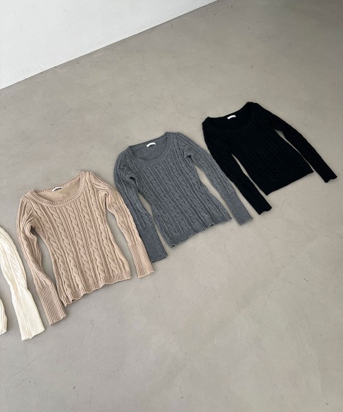 4INT.(フォイント)の「【秋冬 / 厚手アイテム】ベーシック 無地 ラウンド ケーブル 長袖 ニット トップス(ニット/セーター・レディース・ベージュ/アイボリー/ブラック/グレー・FREE)」の11枚目の写真