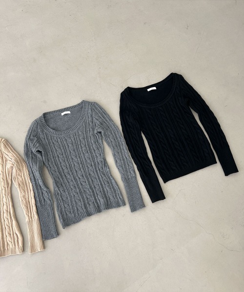 4INT.(フォイント)の「【秋冬 / 厚手アイテム】ベーシック 無地 ラウンド ケーブル 長袖 ニット トップス(ニット/セーター・レディース・ベージュ/アイボリー/ブラック/グレー・FREE)」の12枚目の写真