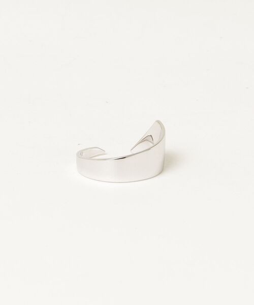 KLON(クローン)の「KLON RING TRIANGLE SILVER(リング・レディース・シルバー・FREE)」の4枚目の写真