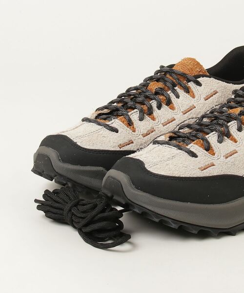 KEEN（キーン）の「JASPER ZIONIC / ジャスパー ザイオニック / メンズ スニーカー（スニーカー・メンズ・グレー系その他・25.5cm/26cm/26.5cm/27cm/28cm/28.5cm/29cm/30cm/25cm/27.5cm）」の2枚目の写真