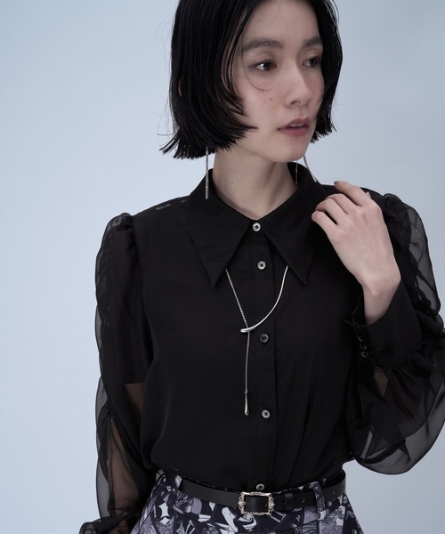 HARE（ハレ）の「ニュアンスラインネックレス(HARE)（ネックレス・レディース・シルバー・FREE）」の2枚目の写真