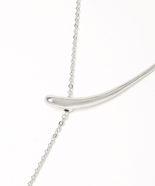 HARE（ハレ）の「ニュアンスラインネックレス(HARE)（ネックレス・レディース・シルバー・FREE）」の9枚目の写真