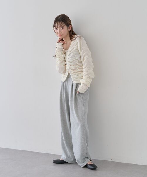 earth music&ecology(アースミュージックアンドエコロジー)の「レースレイヤード風スウェットパンツ(その他パンツ・レディース・ホワイト系その他/杢グレー・FREE)」の3枚目の写真