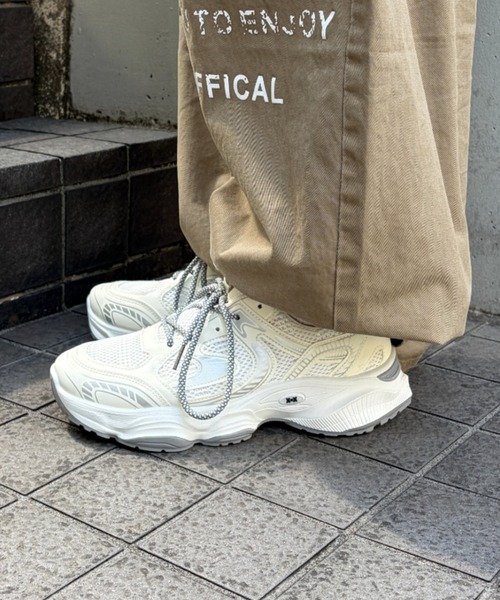 link lot（リンクロット）の「厚底配色スニーカー（スニーカー・メンズ・アイボリー/ブラック・L/M/S）」の4枚目の写真
