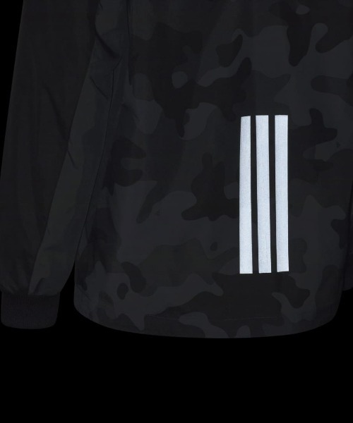 adidas(アディダス)の「アディダス adidas エッセンシャルズ カモ パック レギュラーフィット メッシュライニングウーブン トラックトップ(ナイロンジャケット・キッズ・ブラック×グレー・120cm/130cm/140cm/150cm/160cm)」の6枚目の写真