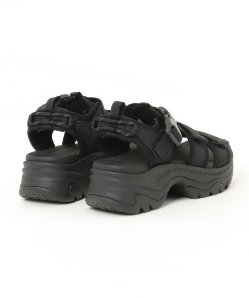 Teva（テバ）の「W HURRICANE AMPSOLE GAILA（サンダル・メンズ・ブラック・24cm/25cm/23cm）」の2枚目の写真