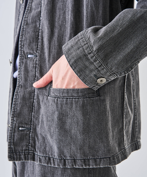 seya.(セヤ)の「SEYA.(セヤ) 別注 DOCK JACKET LINEN DENIM(デニムジャケット・メンズ・ブラック・4/3)」の4枚目の写真