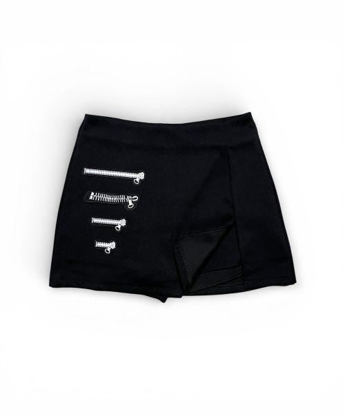 BORN SLIPPY（ボーンスリッピー）の「Multi Zip Slit Mini Skort (Black)（スカート・レディース・その他・SMALL/MEDIUM/LARGE）」の4枚目の写真