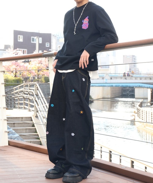 HOOK(フック)の「HOOK -select- 刺繍カーブワイドデニムパンツ(デニムパンツ・メンズ・ブラック・S/M/L)」の5枚目の写真