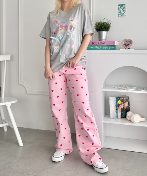 SOLLON.（ソルロン）の「ファンシーリボンプリント半袖Tシャツ（Tシャツ/カットソー・レディース・グレー/ホワイト/ネイビー・FREE）」の22枚目の写真