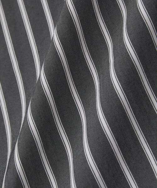 GARAGE OF GOOD CLOTHING（ガレージオブグッドクロージング）の「ストライプタックプルオーバーB（シャツ/ブラウス・レディース・グレー系その他2・FREE）」の5枚目の写真