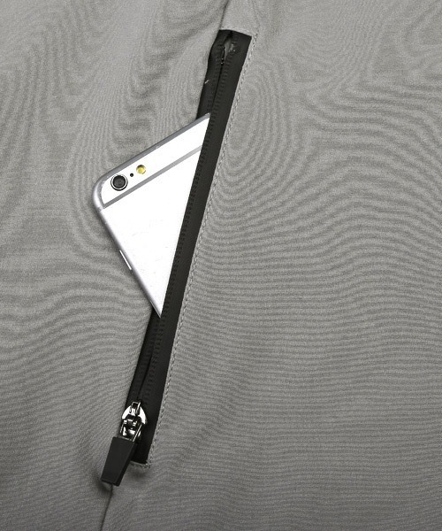 LUXSTYLE(ラグスタイル)の「ストレッチマウンテンパーカー(マウンテンパーカー・メンズ・グレー/ブラック・L/M)」の15枚目の写真