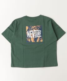 ARCADE（アーケード）の「NEVSURF ネブサーフ ボックスロゴ バックプリント オーバーサイズ 半袖Tシャツ キッズ（Tシャツ/カットソー）」