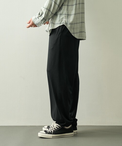 WRAPINKNOT(ラッピンノット)の「【WRAPINKNOT/ラッピンノット】Tapared Jogger Pants(その他パンツ・メンズ・ブラック・3/2)」の3枚目の写真