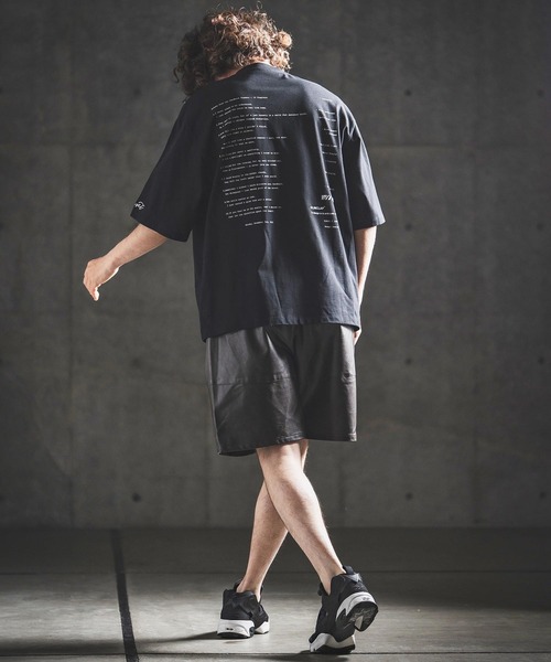 GLIMCLAP(グリムクラップ)の「mt10461- Abstract Art Print T-shirt プリントTシャツ(202-059-gls-cg)(Tシャツ/カットソー・メンズ・ホワイト/ブラック・S/M/L)」の16枚目の写真
